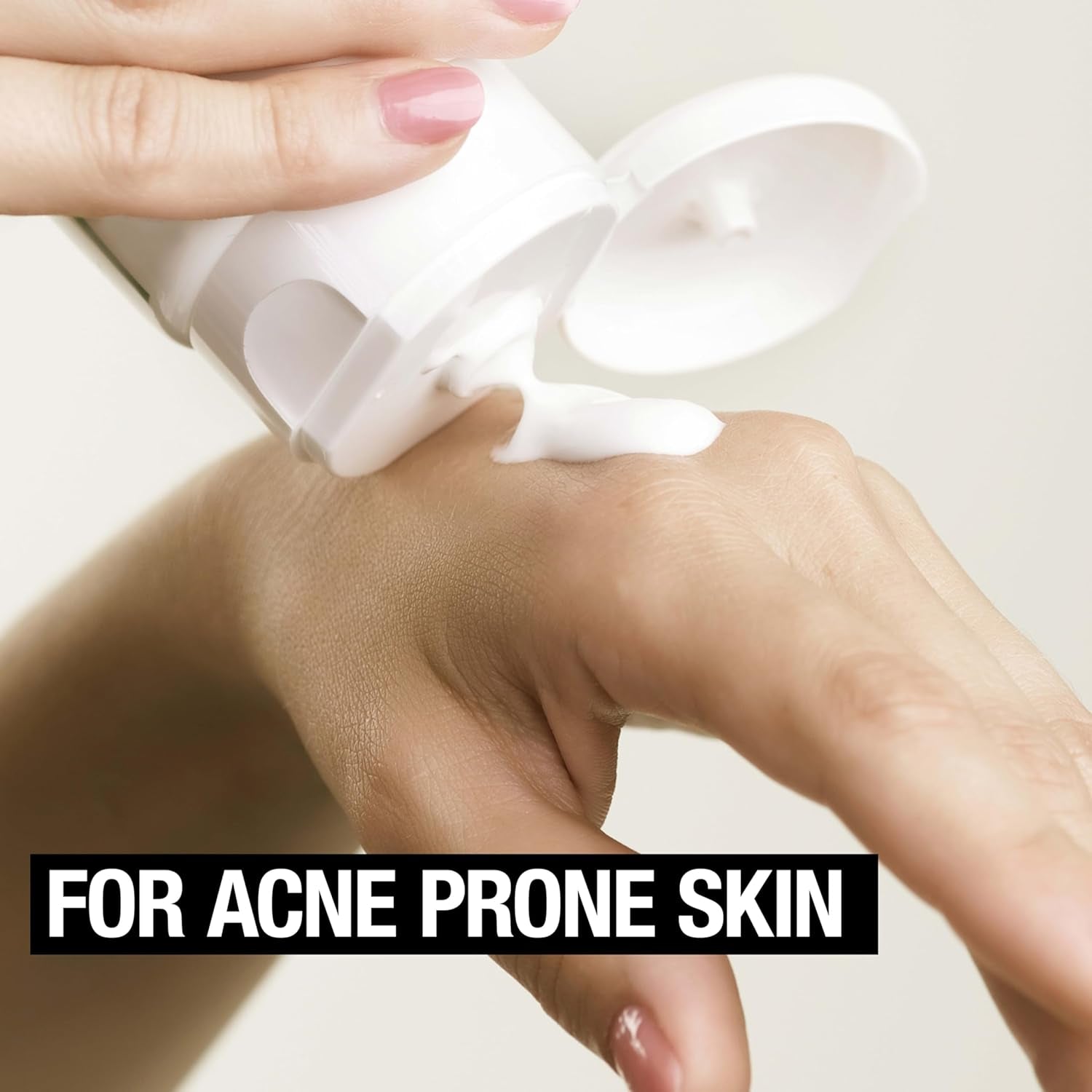 Clear Face Sunscreen Lotion for Acne-Prone Skin, Broad Spectrum SPF 50, Sunscreen for Face & Oily Skin, Oil-,Fragrance- & Oxybenzone-Free, Water Resistant, Matte, Unscented, 3 Fl Oz