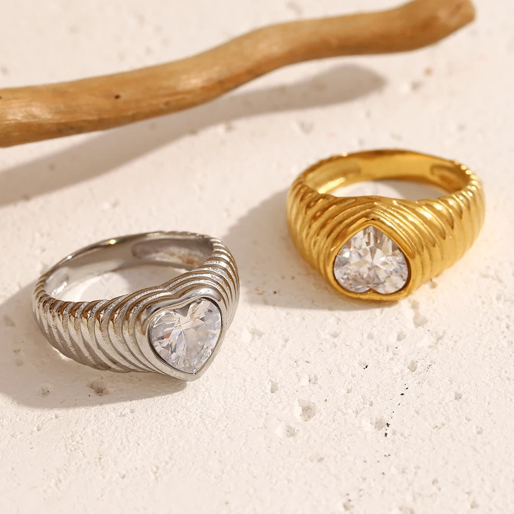 MamacitaSlay New Trends Classic Heart AAA Zircon Wedding Rings 18K Gold Plated Stainless Steel Jewelry Women's High Quality Gift