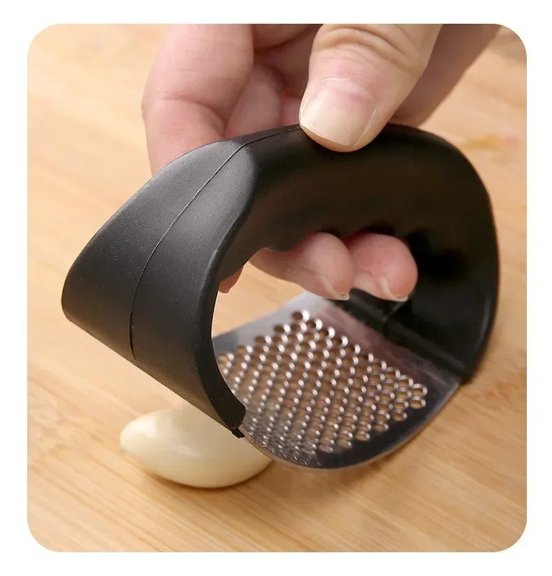 Upgraded Stainless Steel Garlic Press Squeezer Manual Garlic Ginger Rocker Crusher Garlic Cutting Mince Tools Kitchen Gadgets